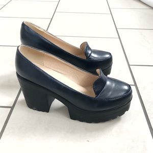 Vintage | Navy Platform Loafers